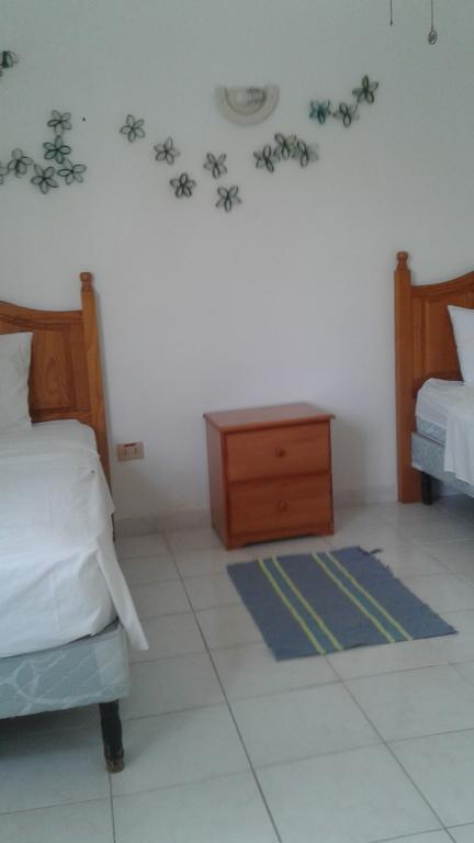 Antiguas 1# Budget Rooms Osbourn Экстерьер фото